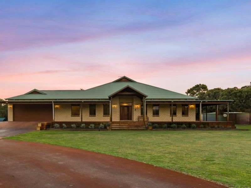 67 Old Dairy Court, Oakford WA 6121