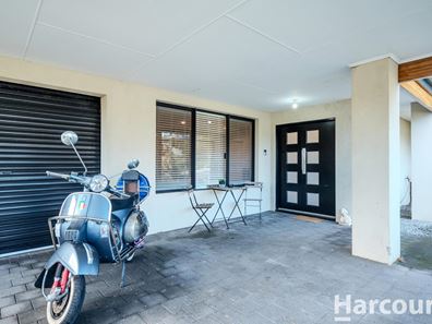 38 Fenellia Crescent, Craigie WA 6025