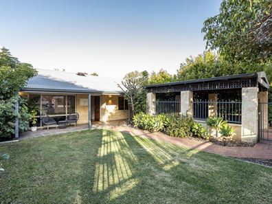84 Shakespeare Street, Mount Hawthorn WA 6016