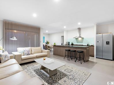 87 Litchfield Circle, Wandi WA 6167