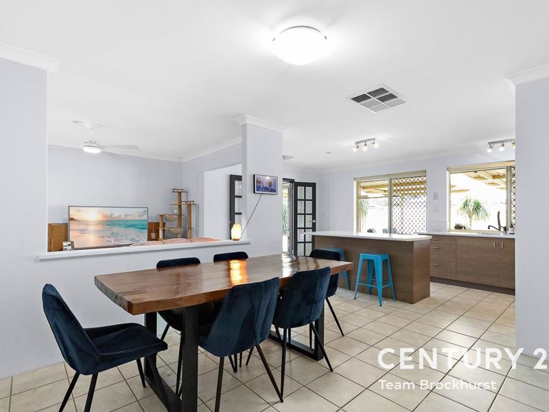 19 Fantail Way, Huntingdale WA 6110