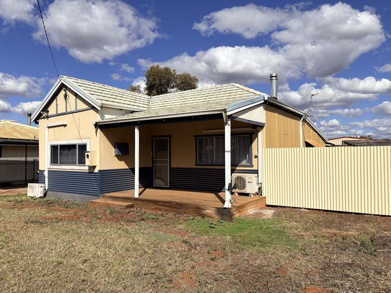 116 Moran Street, Victory Heights WA 6432
