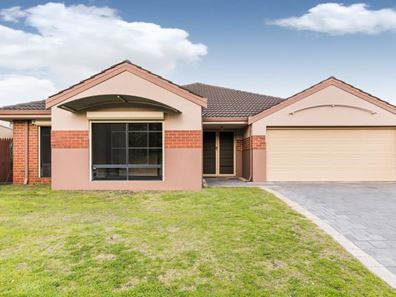 64 Cheltenham Loop, Bertram WA 6167