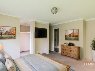 64 Cheltenham Loop, Bertram WA 6167