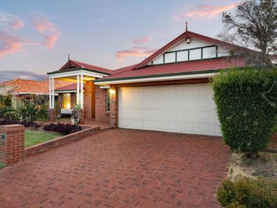 29 Tyndall Circuit, Alexander Heights WA 6064