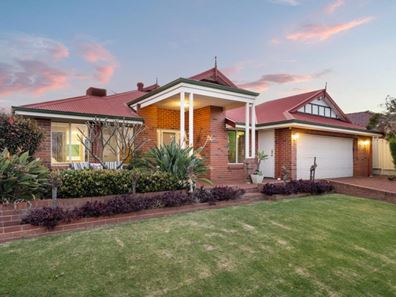 29 Tyndall Circuit, Alexander Heights WA 6064