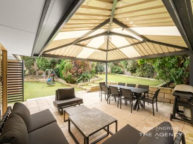 24A Frawley Gardens, Murdoch WA 6150
