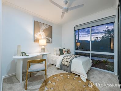 6 Hara Street, Alkimos WA 6038