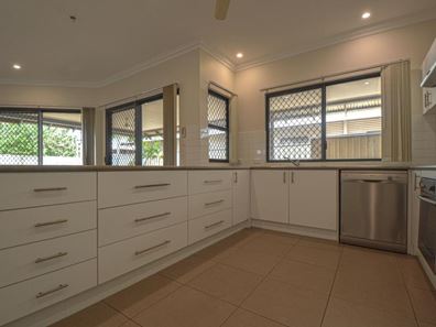 17 Nix Avenue, South Hedland WA 6722