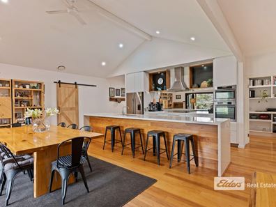 120 Upper Capel Road, Upper Capel WA 6239
