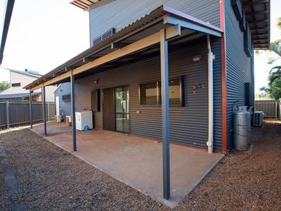 18D Somerset Crescent, South Hedland WA 6722