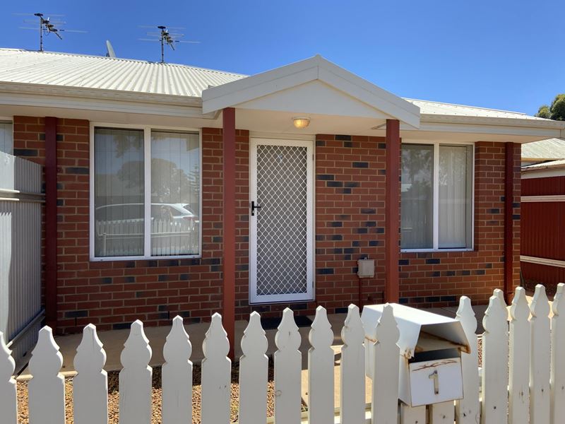 1/40 Roberts Street, Kalgoorlie WA 6430