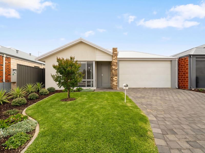 27 Townsend Street, Lakelands