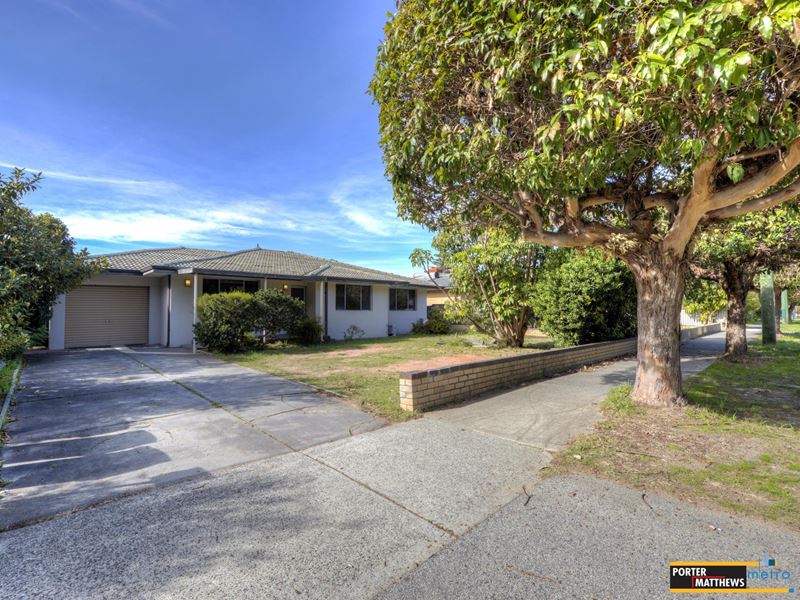 17 Edinburgh Road, Forrestfield WA 6058
