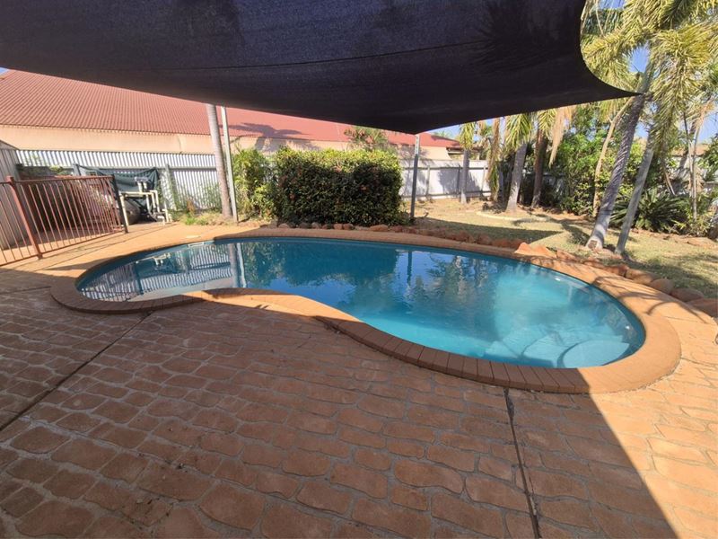 9 Comrie Court, Baynton WA 6714