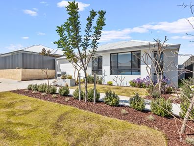 4 Owl Way, Eglinton WA 6034