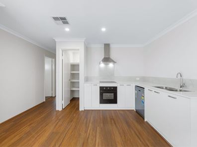 32A Shellharbour, Alkimos WA 6038