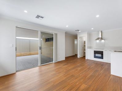 32A Shellharbour, Alkimos WA 6038