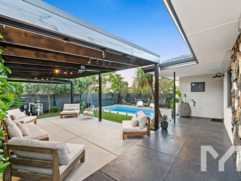 26 Arthur Road, Hamilton Hill WA 6163