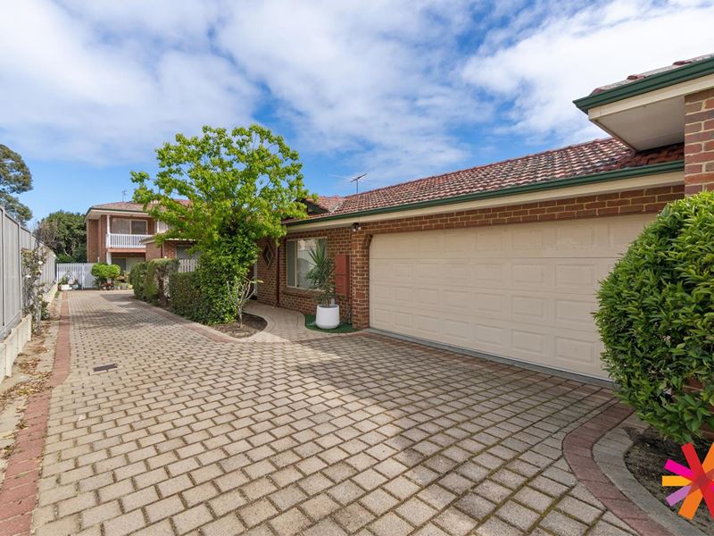 2/17 Hazel Street, Como WA 6152