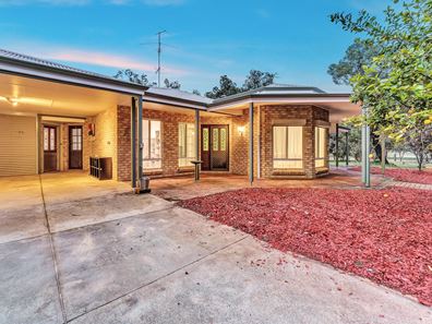 71 Serpentine Way, Stake Hill WA 6181