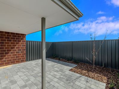 75B Alverstone Boulevard, Lakelands WA 6180