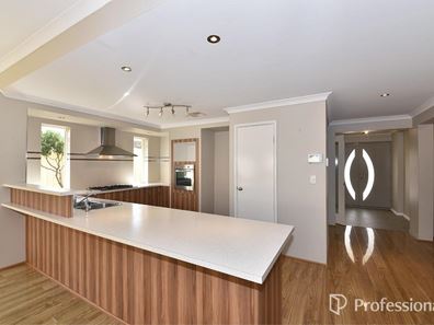 75 Regency Avenue, Madeley WA 6065