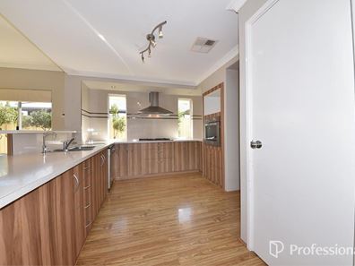 75 Regency Avenue, Madeley WA 6065
