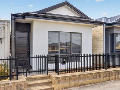 9 Daintree Street, Baldivis WA 6171