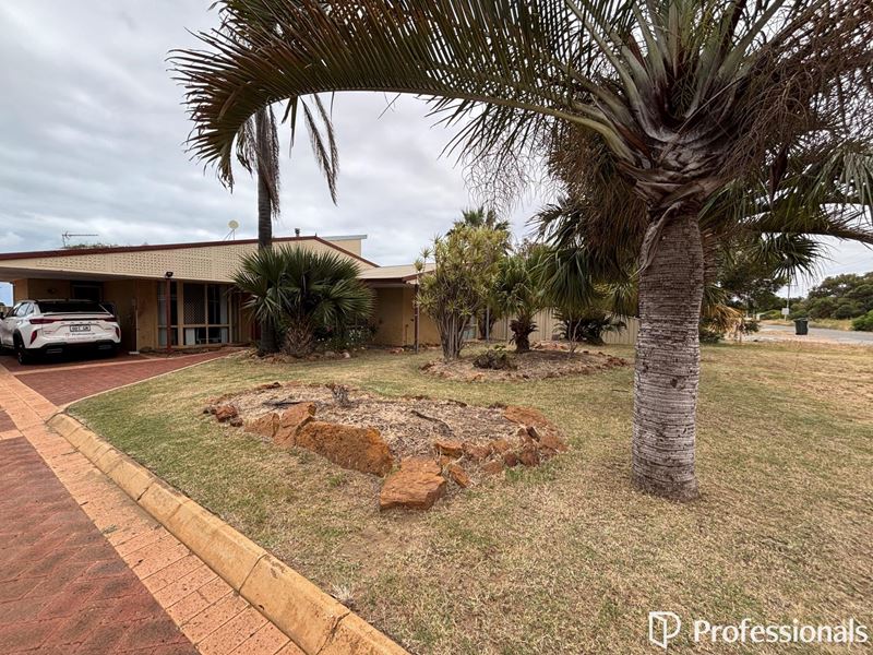 77 David Road, Waggrakine