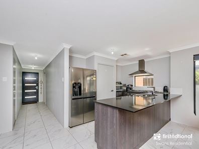 64 Burrows Loop, Midvale WA 6056