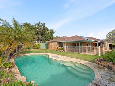 6 Tampico Court, Safety Bay WA 6169
