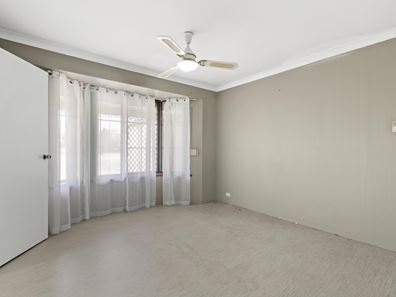 67 Gribble Av, Armadale WA 6112