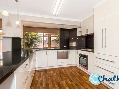 5 Salcombe Way, Warnbro WA 6169