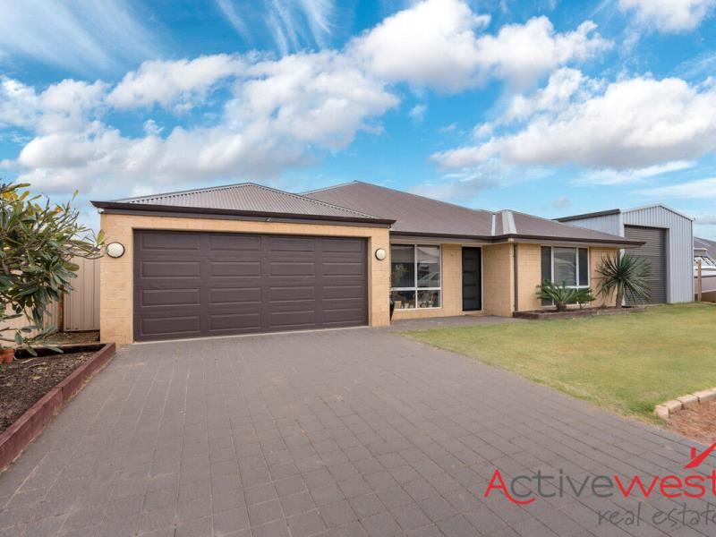 18 Waterwitch Outlook, Wandina WA 6530