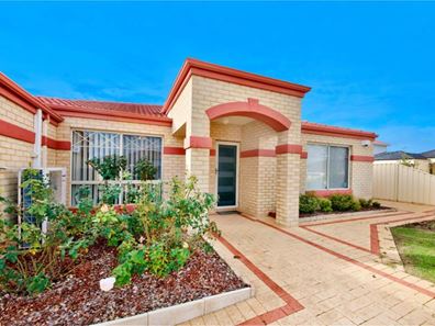 2 Lords Court, Madeley WA 6065