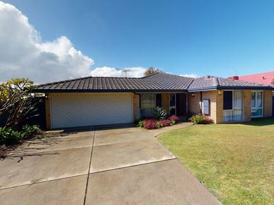 13 FREEDMAN WAY, Winthrop WA 6150