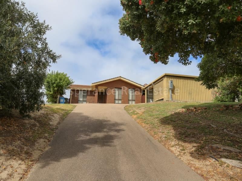 4 Brockman Street, Esperance