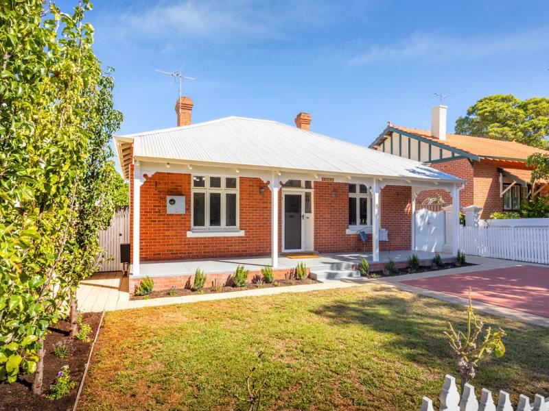 8 Park Lane, Claremont WA 6010