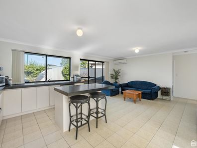 13 Mintberry Gardens, Byford WA 6122