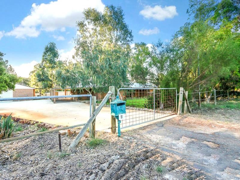 11 Casuarina Place, Henley Brook