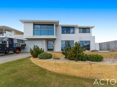 29 Torwood Edge, Halls Head WA 6210
