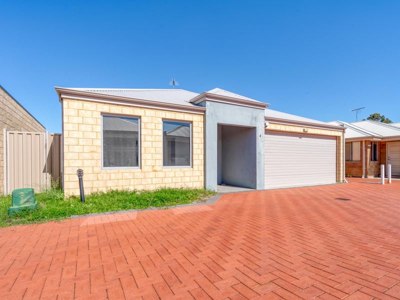 4/201 Boardman Road, Canning Vale WA 6155
