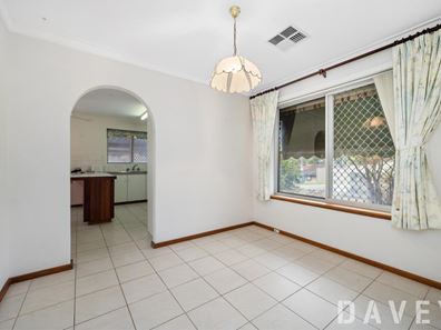 1 Glenn Place, Duncraig WA 6023