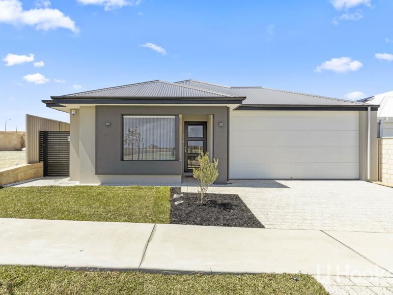 16 Rosewood Street, Eglinton