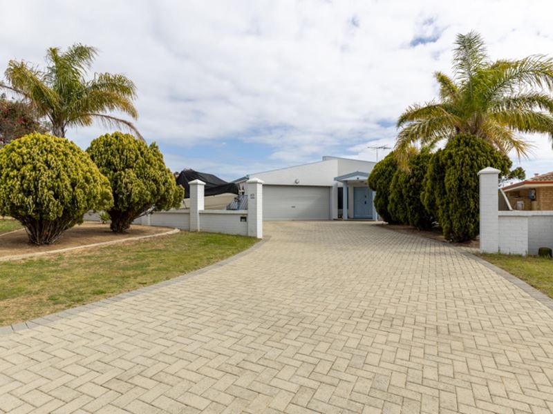 12 Hawker  close, Kardinya