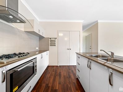 5 Wimbin Way, Byford WA 6122