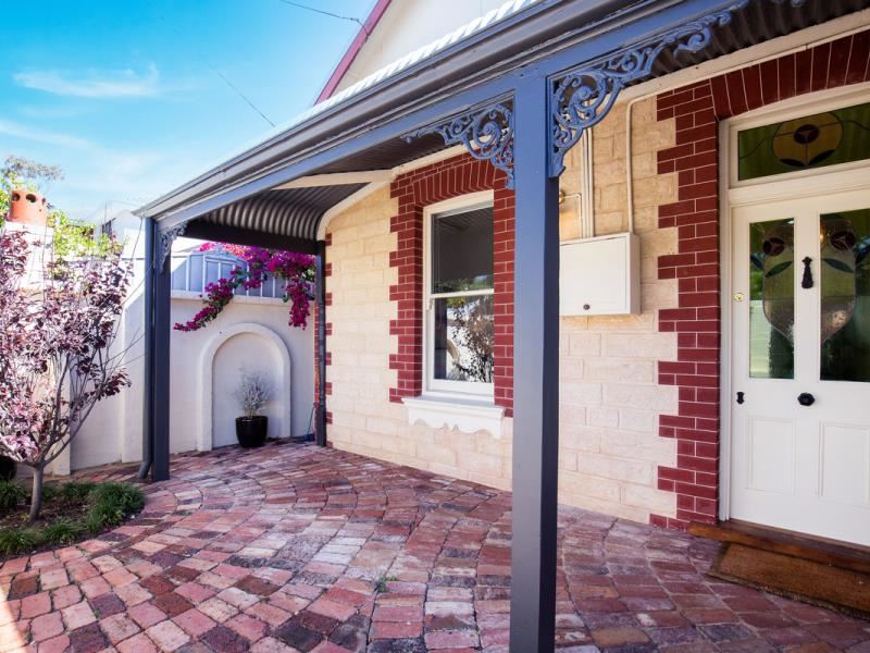 37 Douglas Avenue, South Perth