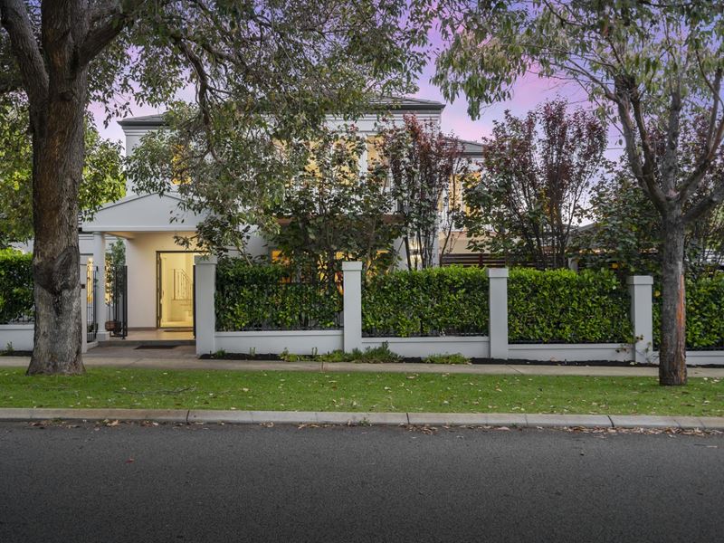 31 Goldsworthy Road, Claremont