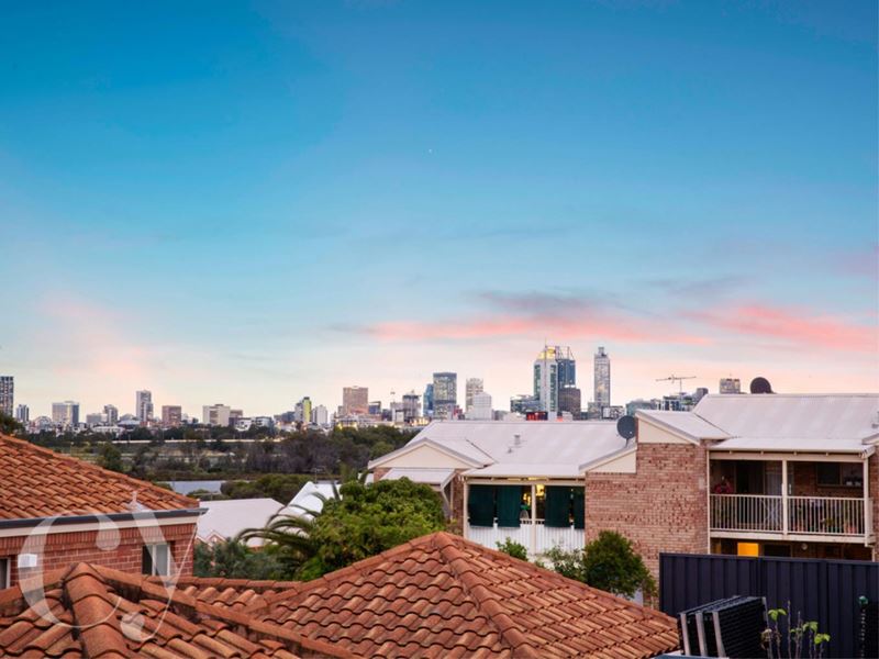 4/51 Kirkham Hill Terrace, Maylands